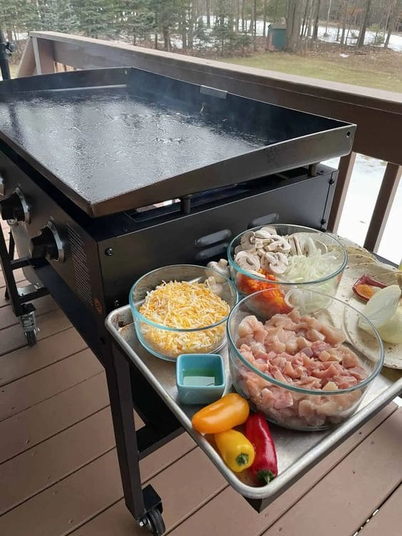 how to season your blackstone griddle